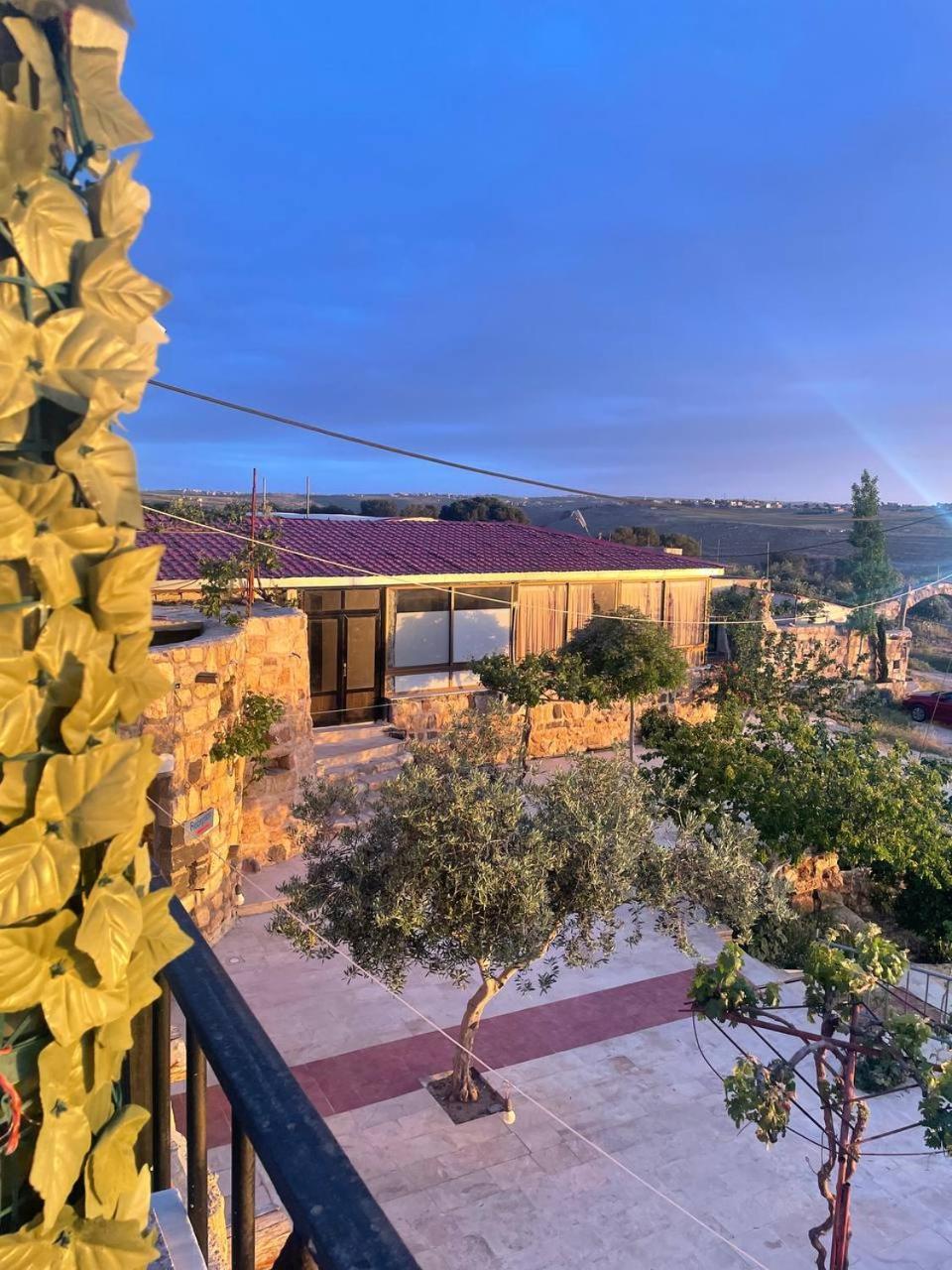 Heritige Inn Jordan Al-Qasr Exterior foto